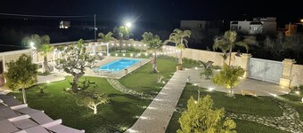 Apartments with exclusive private pool