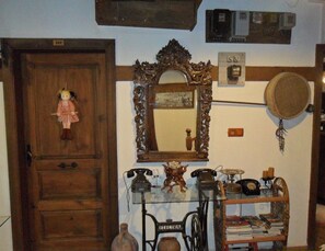 Interior entrance - Ezgi Konaklari (Amasya)