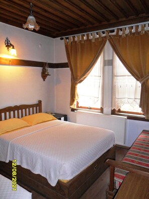 Premium bedding, free WiFi - Ezgi Konaklari (Amasya)