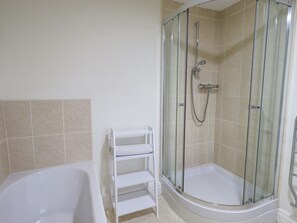 Cottage | Kamar mandi | Shower