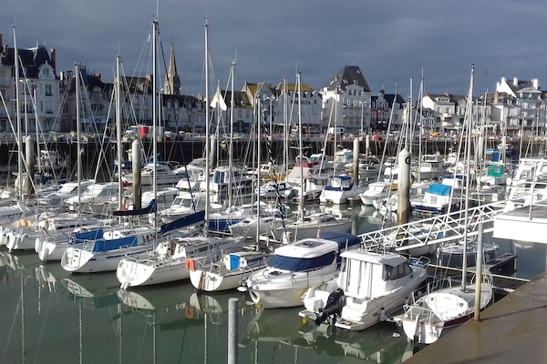 Marina