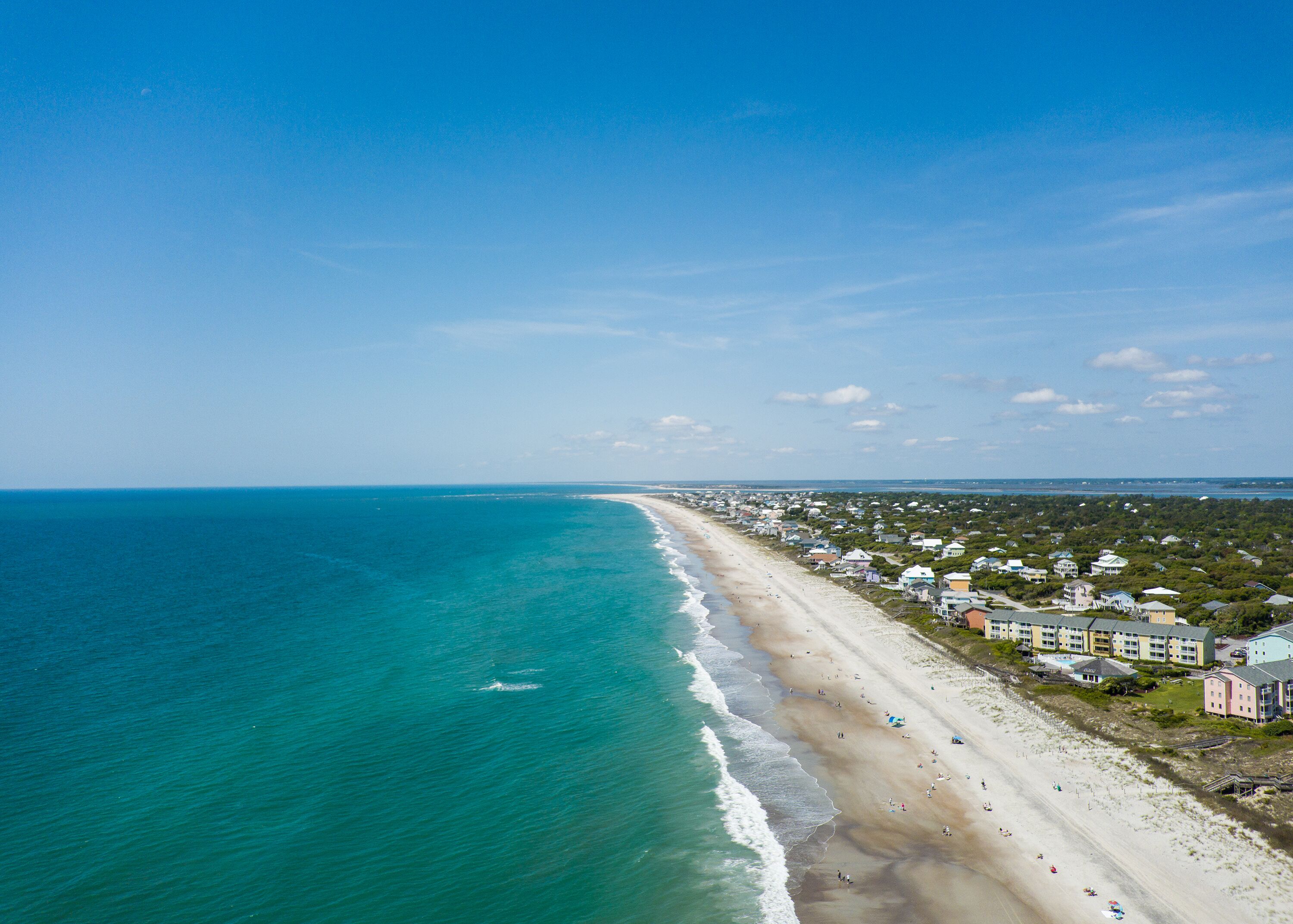 Beach nearby, sun loungers