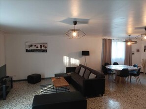 Fernseher