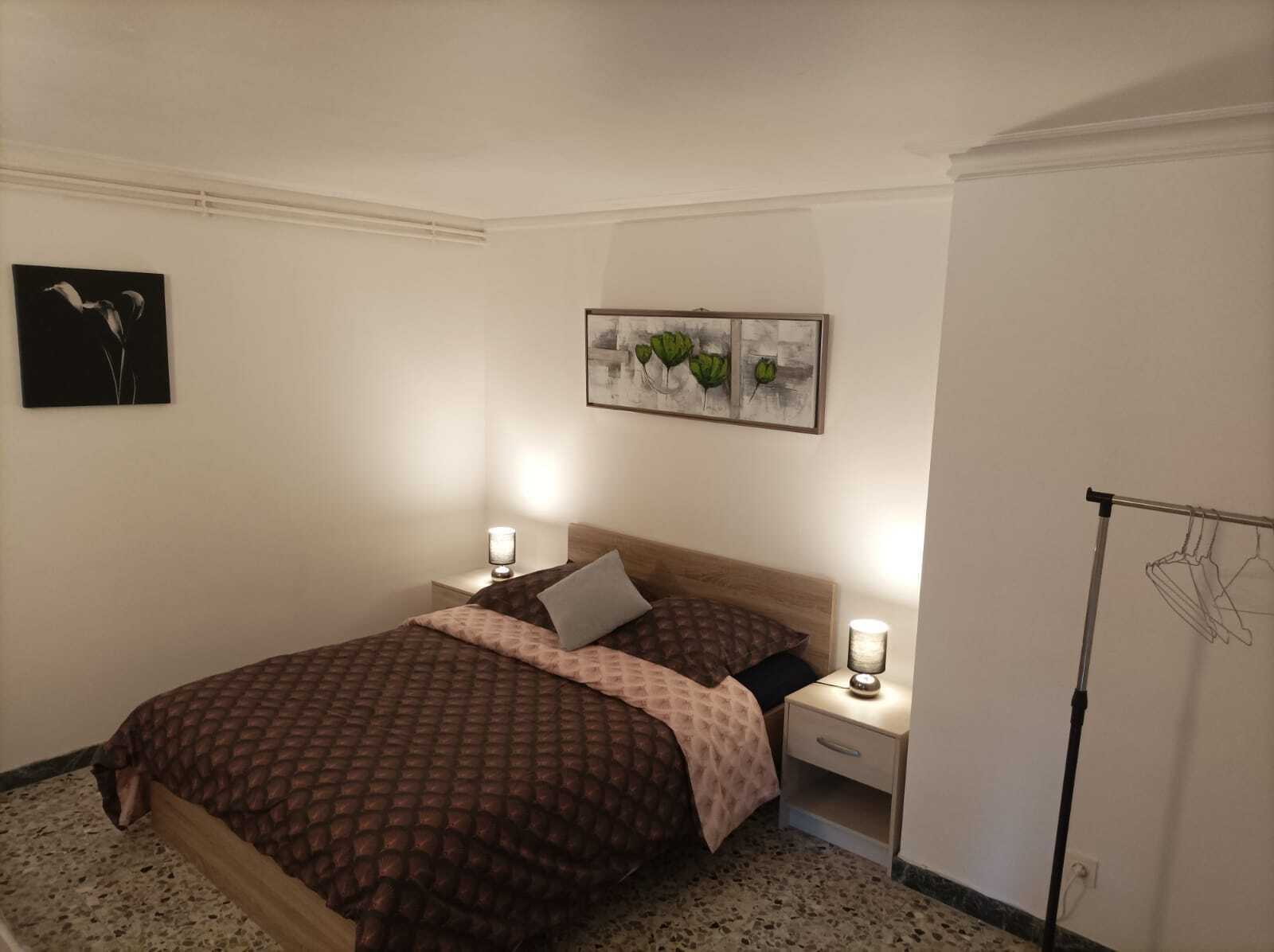 2 chambres, lit parapluie, Wi-Fi gratuit, draps fournis