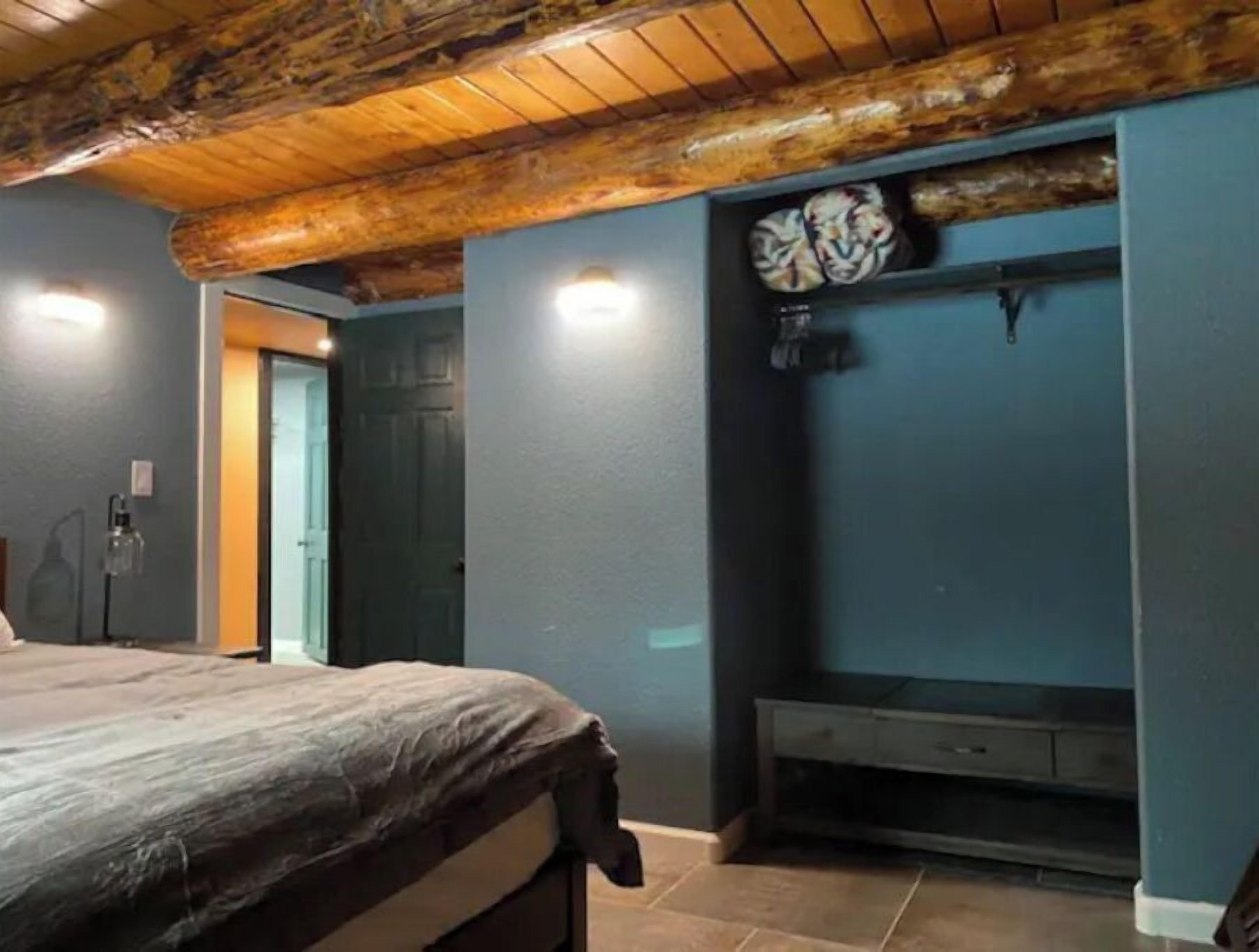 4 bedrooms, free WiFi