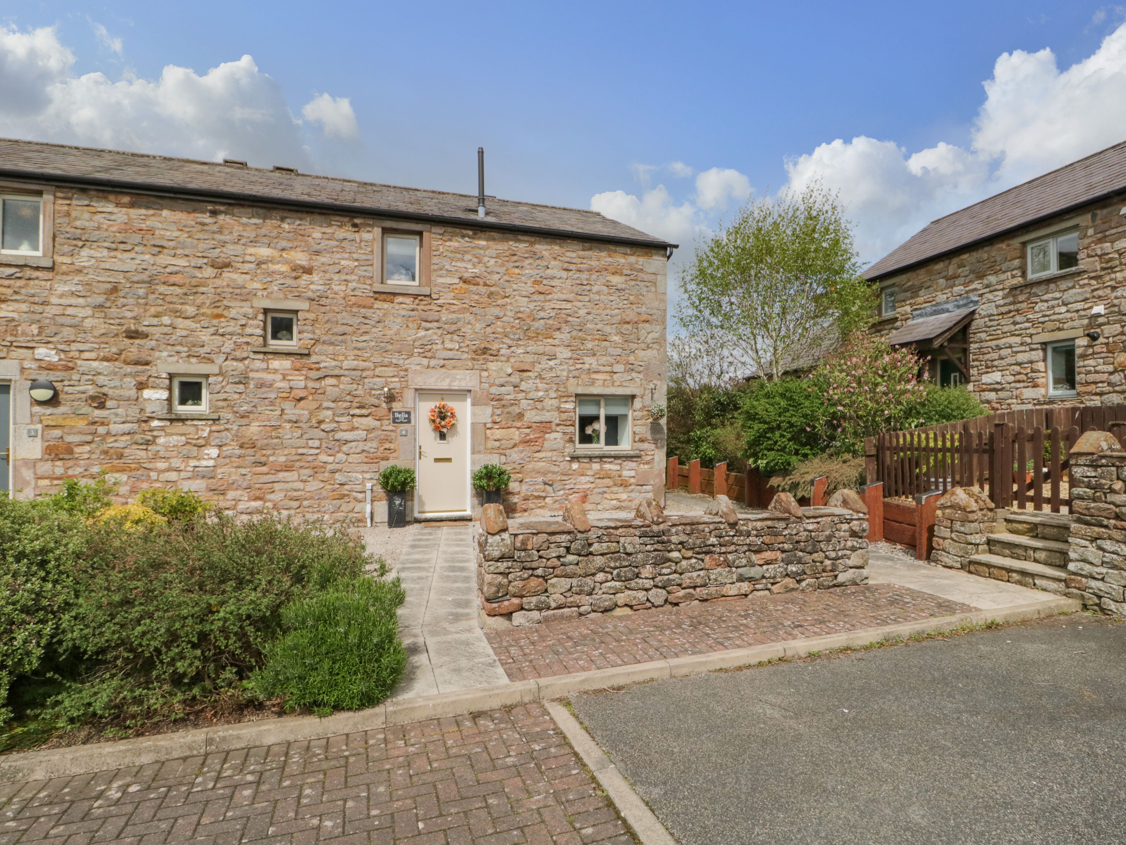 Cottage | Bahagian dalam