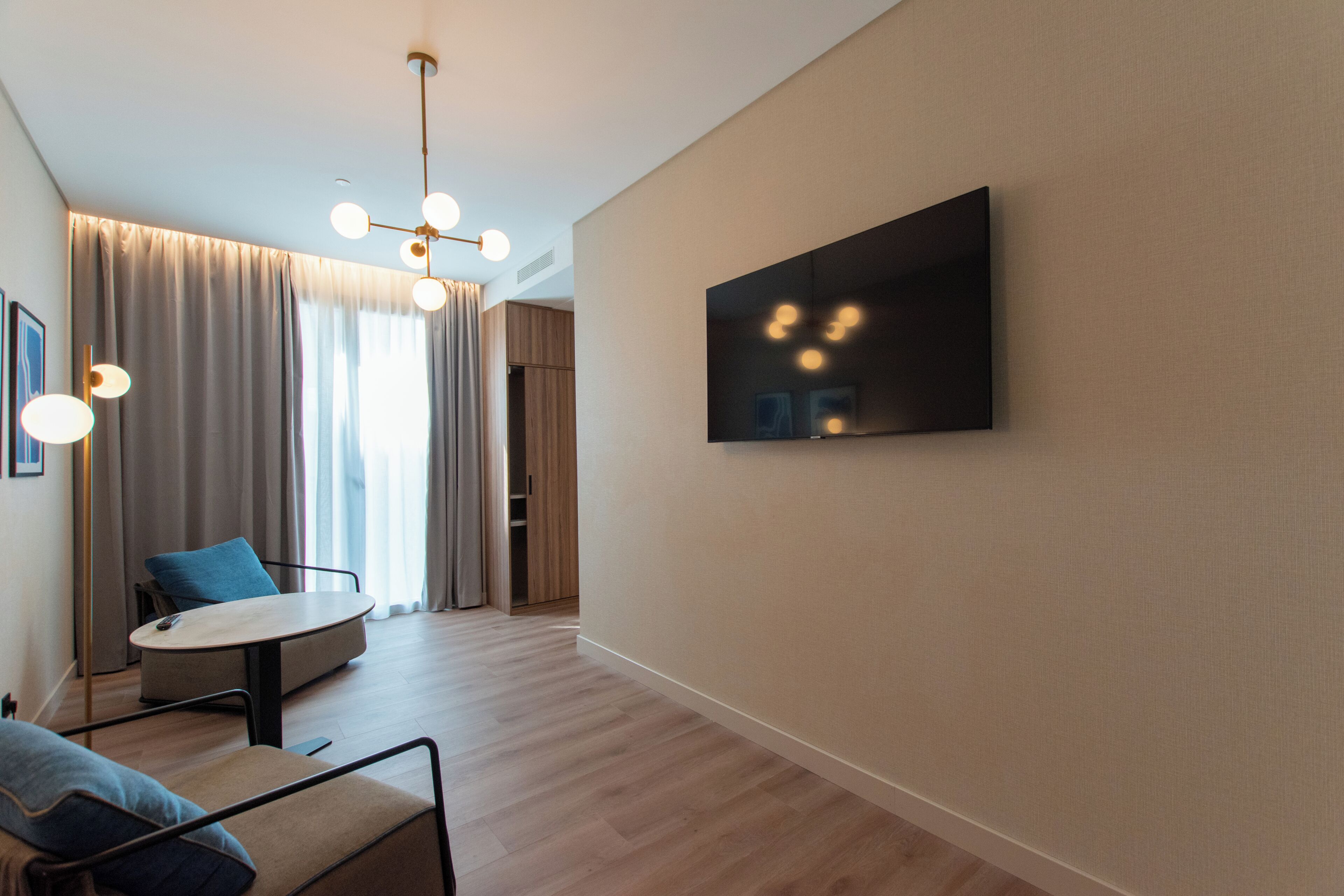 Photo - Hotel Giralda Center