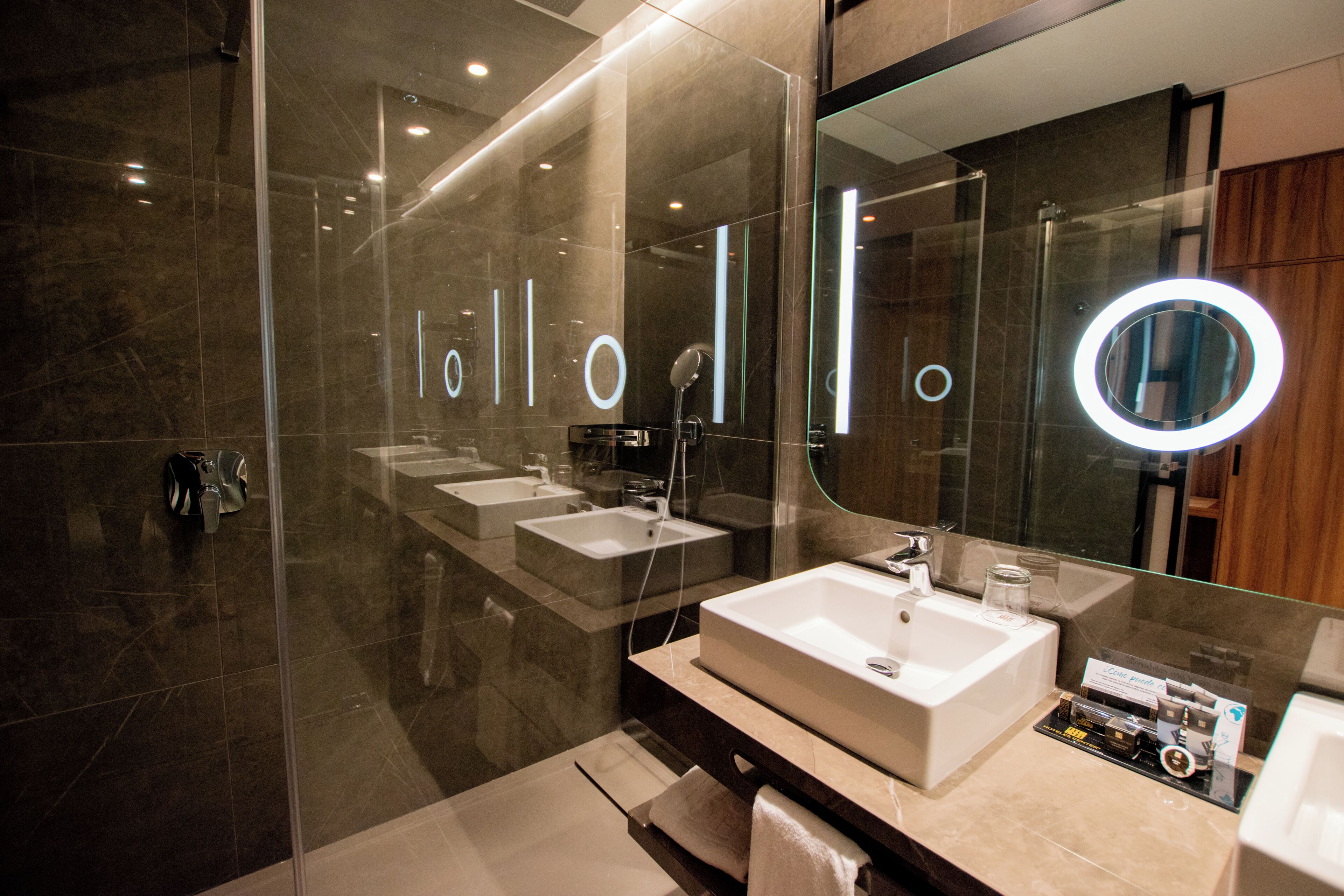 Photo - Hotel Giralda Center