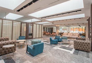 Se ofrece un desayuno bufé (17.50 EUR por persona)