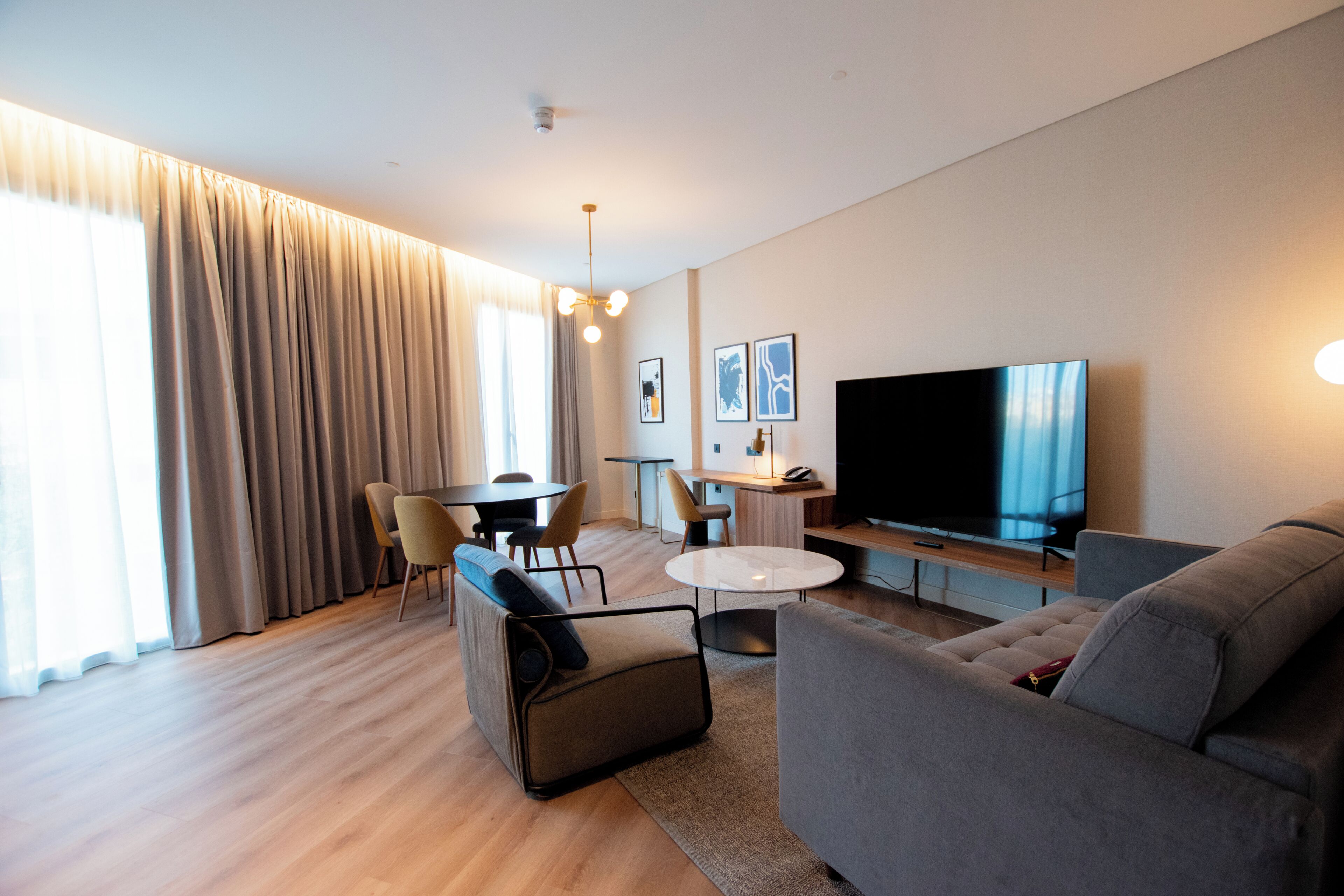 Photo - Hotel Giralda Center