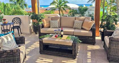 Oceanview villa, steps from the beach. Private pool / BBQ