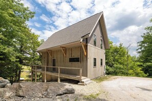 Exterior - Mountainside 3-BR Ski-In/Out Okemo Chalet (Ludlow)