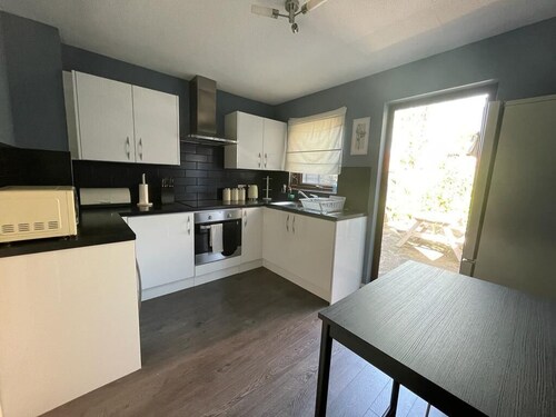 Charming ✪2Bed House with Garden & Parking ✪Woodford/Chigwell✪