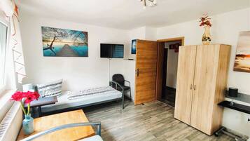 4 dormitorios, escritorio, tabla de planchar con plancha y wifi gratis