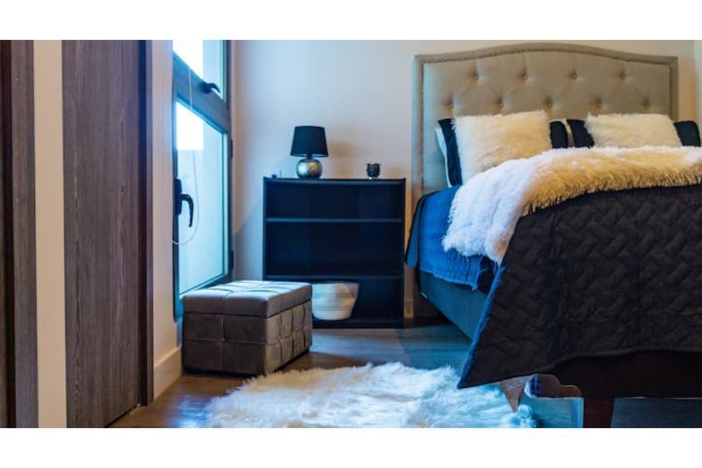 1 habitación, tabla de planchar con plancha, wifi gratis y ropa de cama 