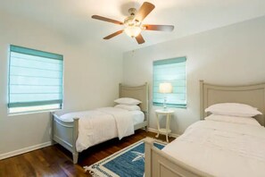 2 Schlafzimmer, Bügeleisen/Bügelbrett, kostenloses WLAN, Bettwäsche