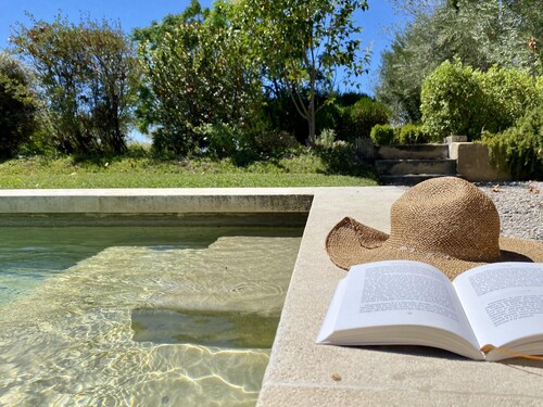 Superbe maison/villa en Provence, Piscine 18X5, clim, proche Avignon