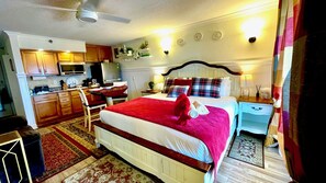 1 chambre, bureau, fer et planche à repasser, Wi-Fi gratuit