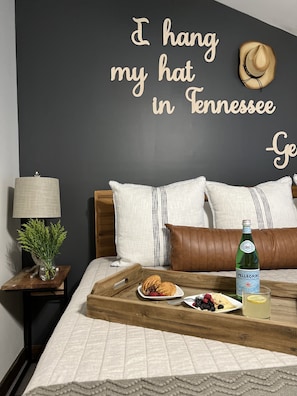 2 bedrooms, iron/ironing board, travel crib, free WiFi