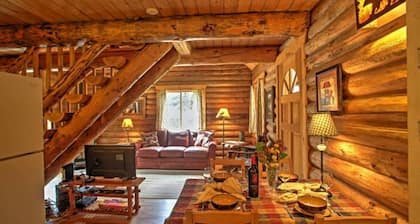 The Log Cabin on 8 acres