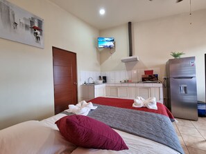 5 Schlafzimmer, Reisekinderbett, kostenloses WLAN