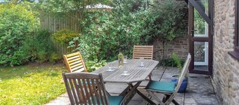 3 bedroom accommodation in Addeydore