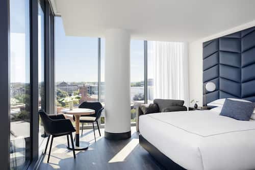 Habitación Premium, 1 cama King size (Panoramic Midtown View) | Sábanas italianas Frette y ropa de cama de alta calidad