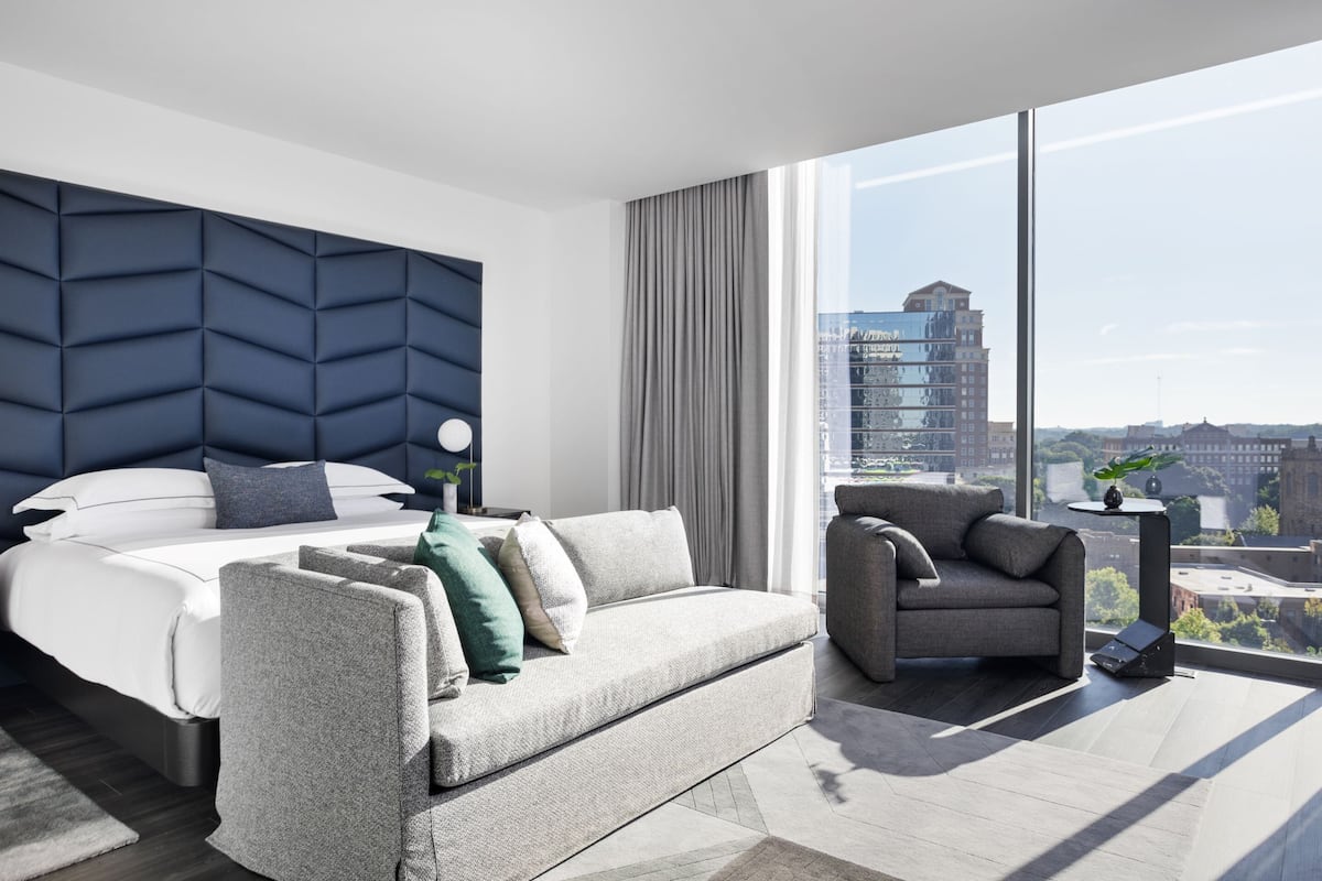Studio Suite, 1 Katil Raja (King) (Panoramic Midtown View) | 1 bilik tidur, cadar Frette Itali, peralatan tempat tidur premium
