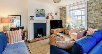 4 bedroom accommodation in Lyme Regis
