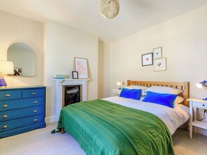4 bedrooms, free WiFi, bed sheets