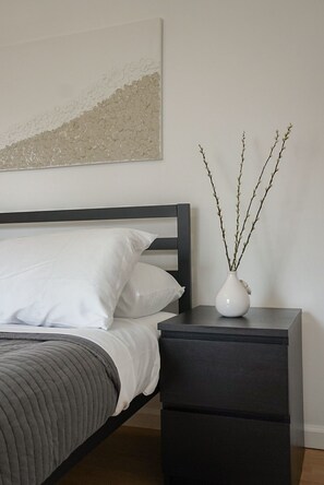 3 habitaciones, tabla de planchar con plancha y wifi gratis