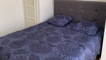 2 Schlafzimmer, Bügeleisen/Bügelbrett, kostenloses WLAN, Bettwäsche