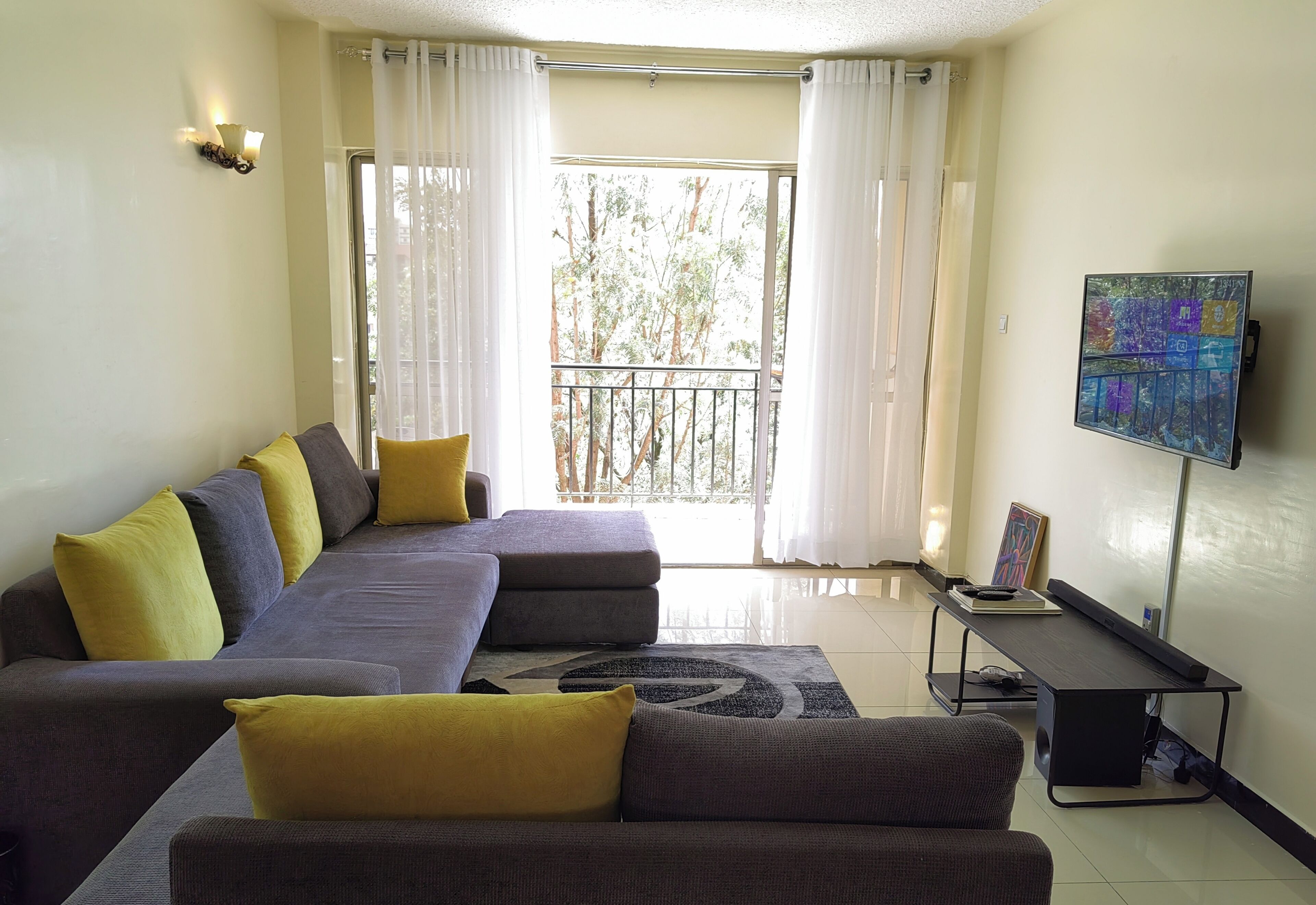 تلفزيون ذكي