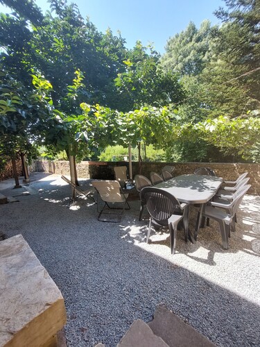 Holiday home for rent near the Dordogne river