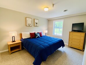 2 chambres, fer et planche à repasser, accès au Wi-Fi (inclus)