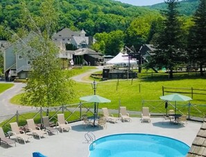 Piscine extérieure, piscine chauffée