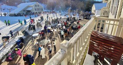 SKI-IN, SKI-OUT! LIFT and MT. VIEWS UNBEATABLE LOCATION for ALL SEASONS! Unit 2