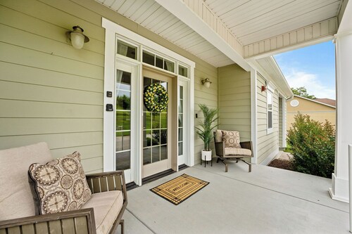 Cozy Villa Violà *Golfing & Downtown* Sleeps 8