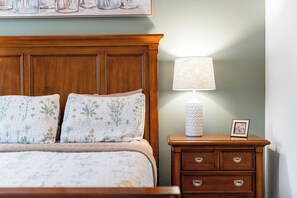 3 bedrooms, in-room safe, iron/ironing board, cots/infant beds