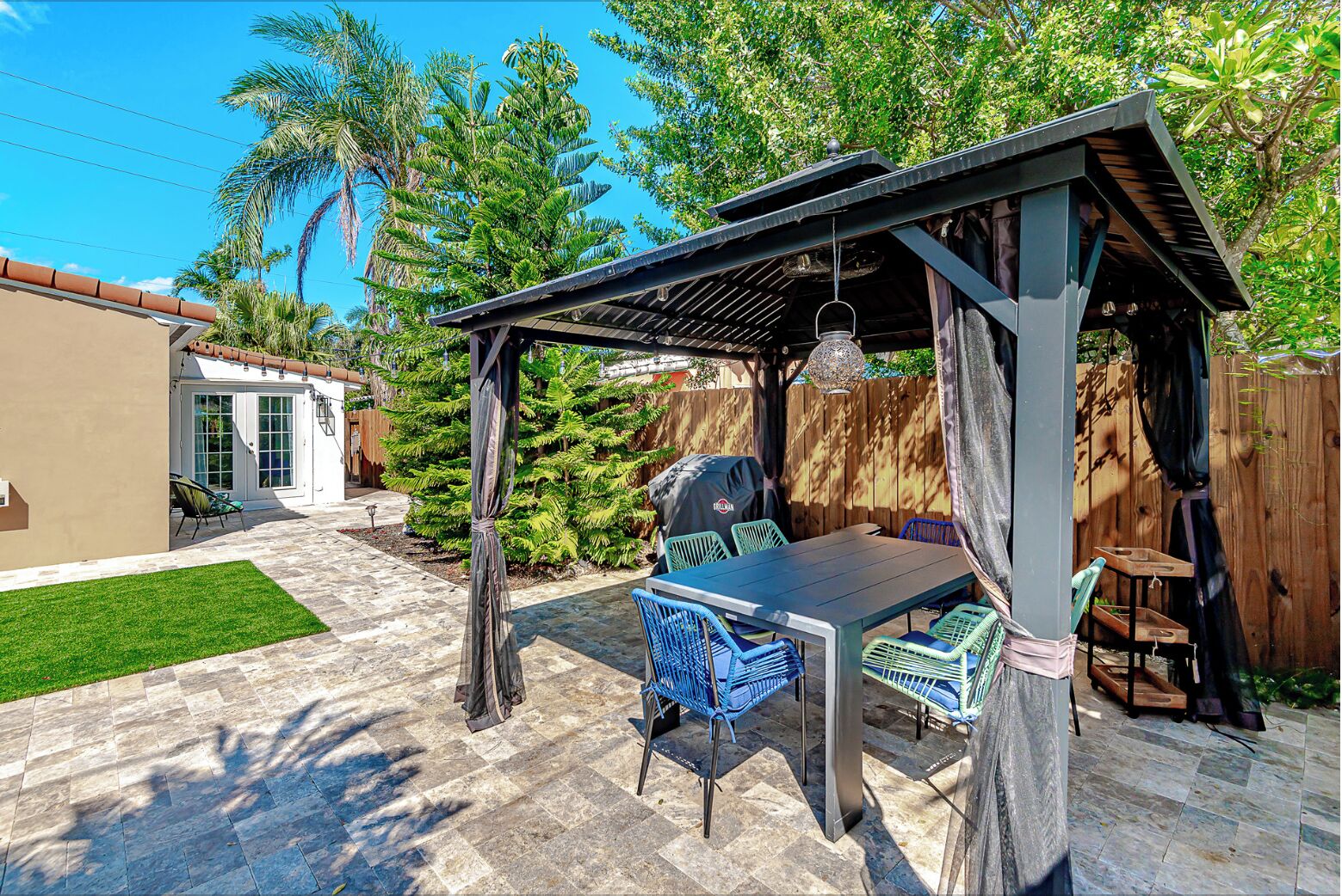 Restauration extérieure