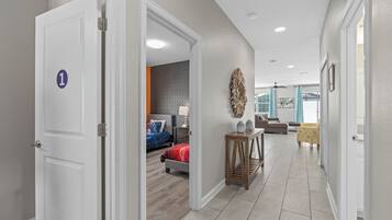 5 Schlafzimmer, Bügeleisen/Bügelbrett, kostenloses WLAN, Bettwäsche