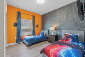5 bedrooms, iron/ironing board, free WiFi, bed sheets