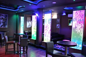 Bar (on property) - Hera Hotel (Kampala)