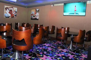 Bar (on property) - Hera Hotel (Kampala)