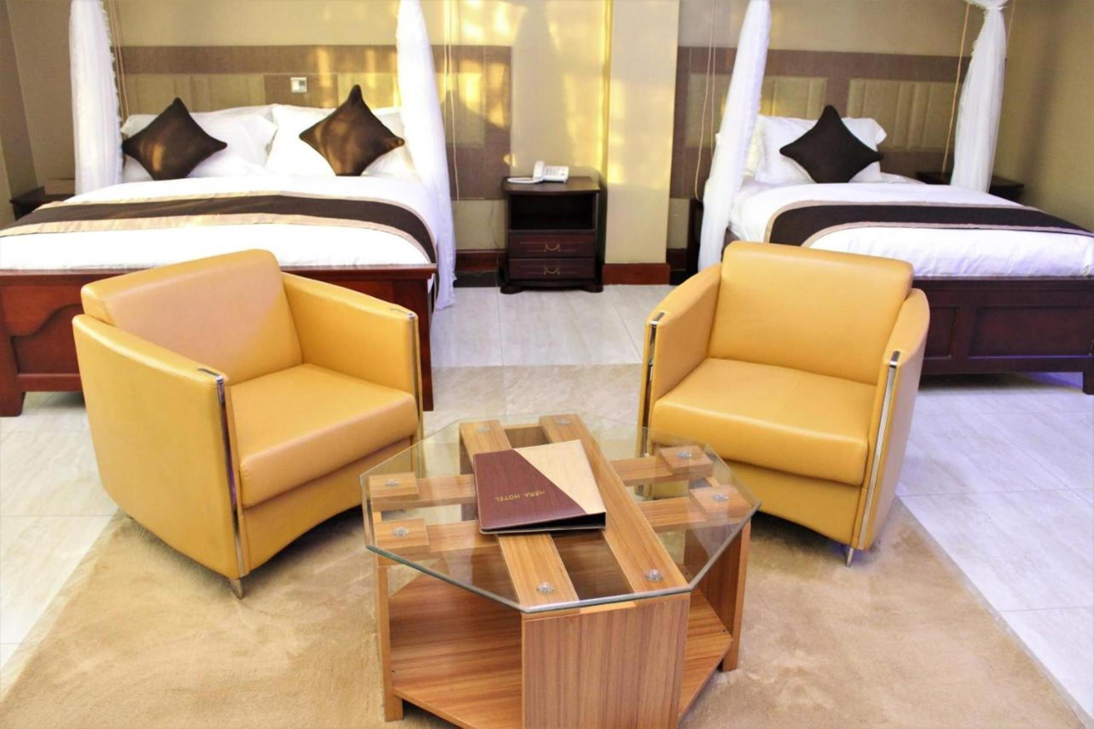 Deluxe-Zweibettzimmer | Individuell dekoriert, individuell eingerichtet, Schreibtisch