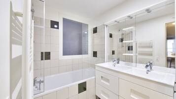 Badekar og håndklær