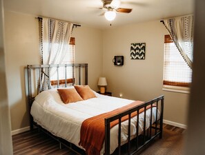 3 Schlafzimmer, kostenloses WLAN, Bettwäsche