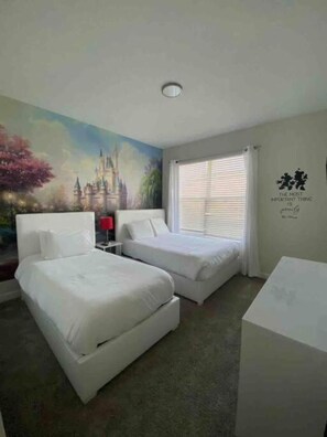 5 bedrooms, free WiFi, bed sheets - Villa, private pool, water park, Orlando parks (Kissimmee)