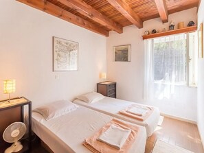 3 bedrooms, iron/ironing board, Internet, bed sheets - Summer House Silvija - Three Bedroom Holiday House with Terrace (Zaton)