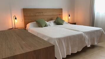 Fer et planche Ă repasser, Wi-Fi gratuit, draps fournis